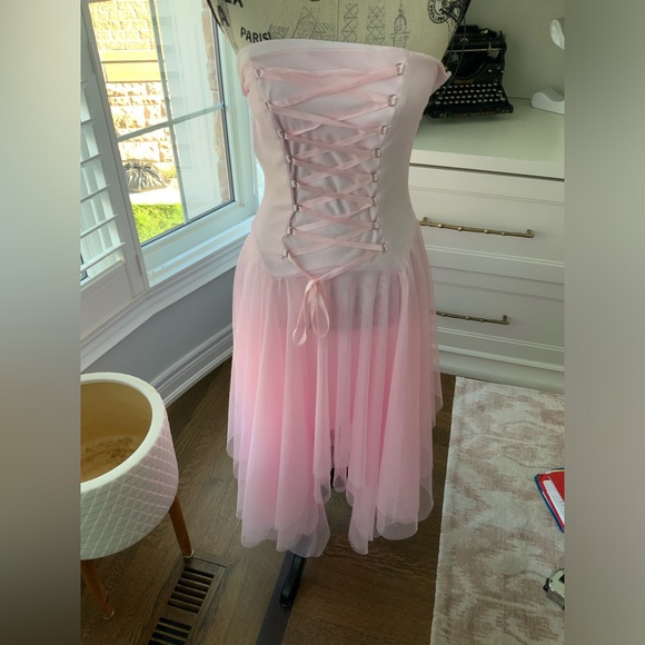 M COLLECTION Pink Tule Strapless Midi Corset Dainty Dress Women’s Size 6 - Picture 4 of 15
